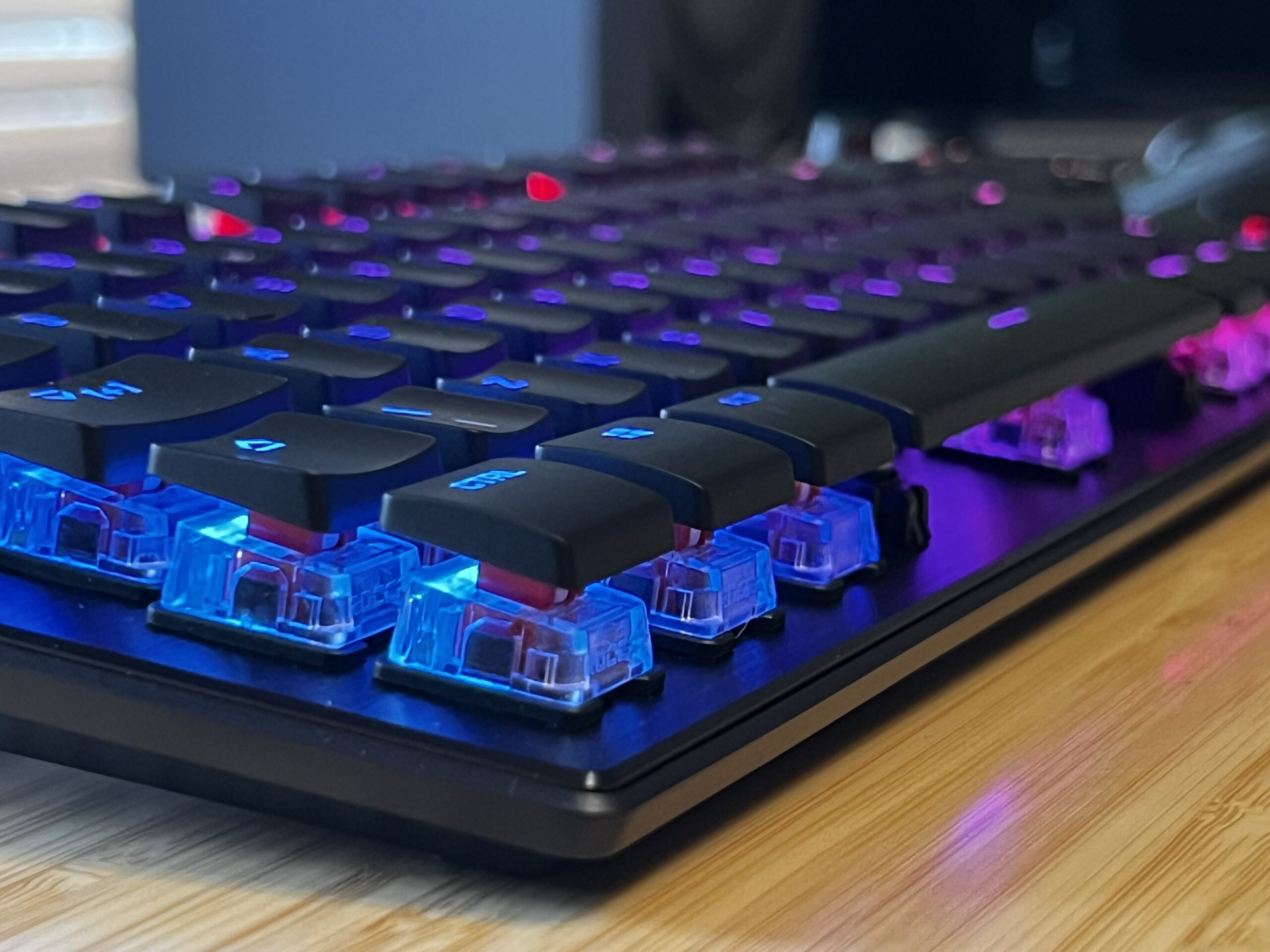 Roccat Vulcan TKL Pro Review: An RGB Fiend - Switch and Click
